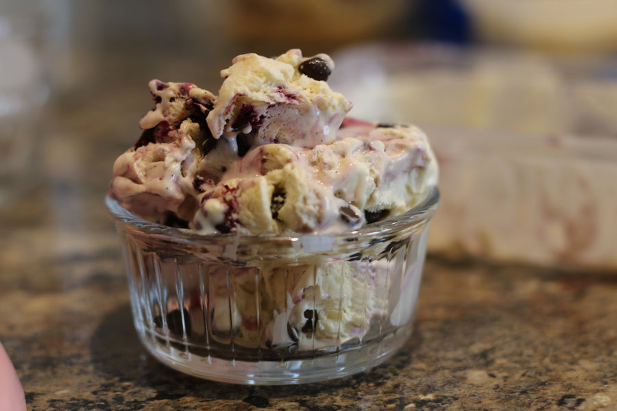 Homemade Cherry Vanilla Ice Cream 🍒🍧🍦