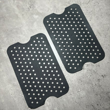 Load image into Gallery viewer, Cyraeon Air Fryer Mat, Non-Stick Air Fryer Mats, Baking Mats with Holes, Silicone Air Fryer Mats, 2PCS, Black

