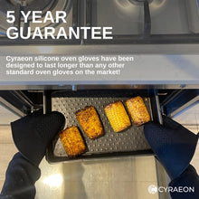 Load image into Gallery viewer, Cyraeon Extra Long Silicone Mini Oven Gloves – Heat Resistant Kitchen Mitts for Extra Protection.
