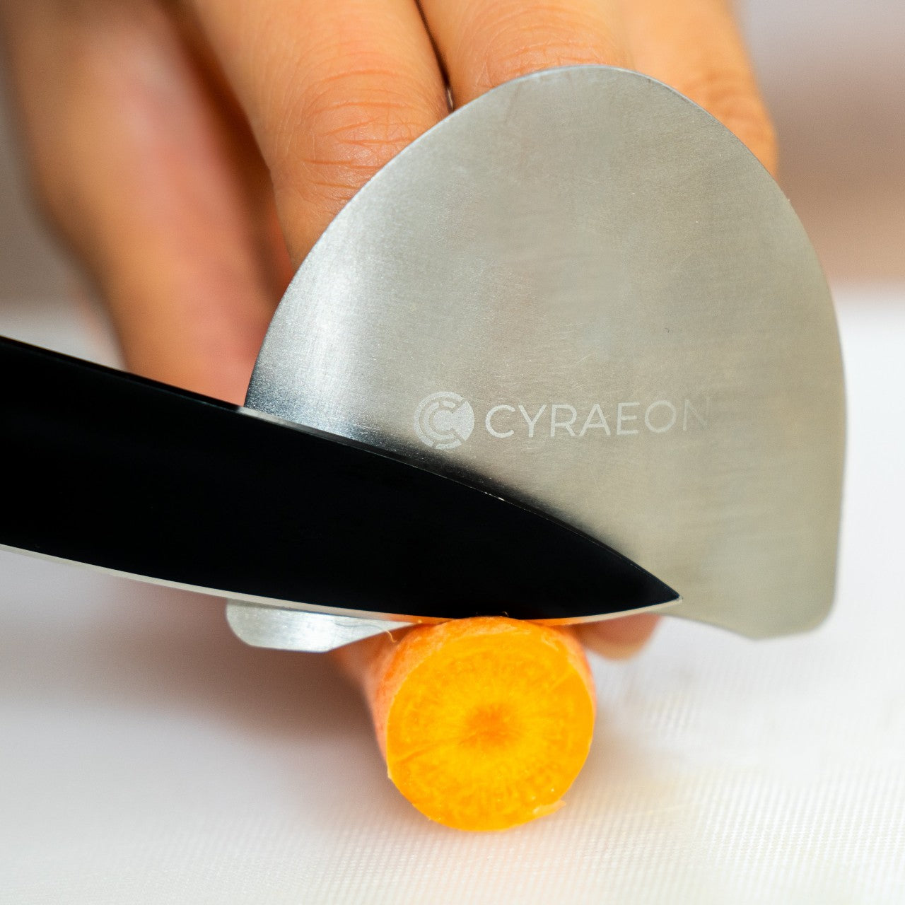 4 Pack Finger Guards For Safe To Slice Vegetables Fruit Stainless